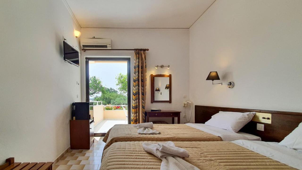 La Calma Hotel Dassia  Exteriör bild
